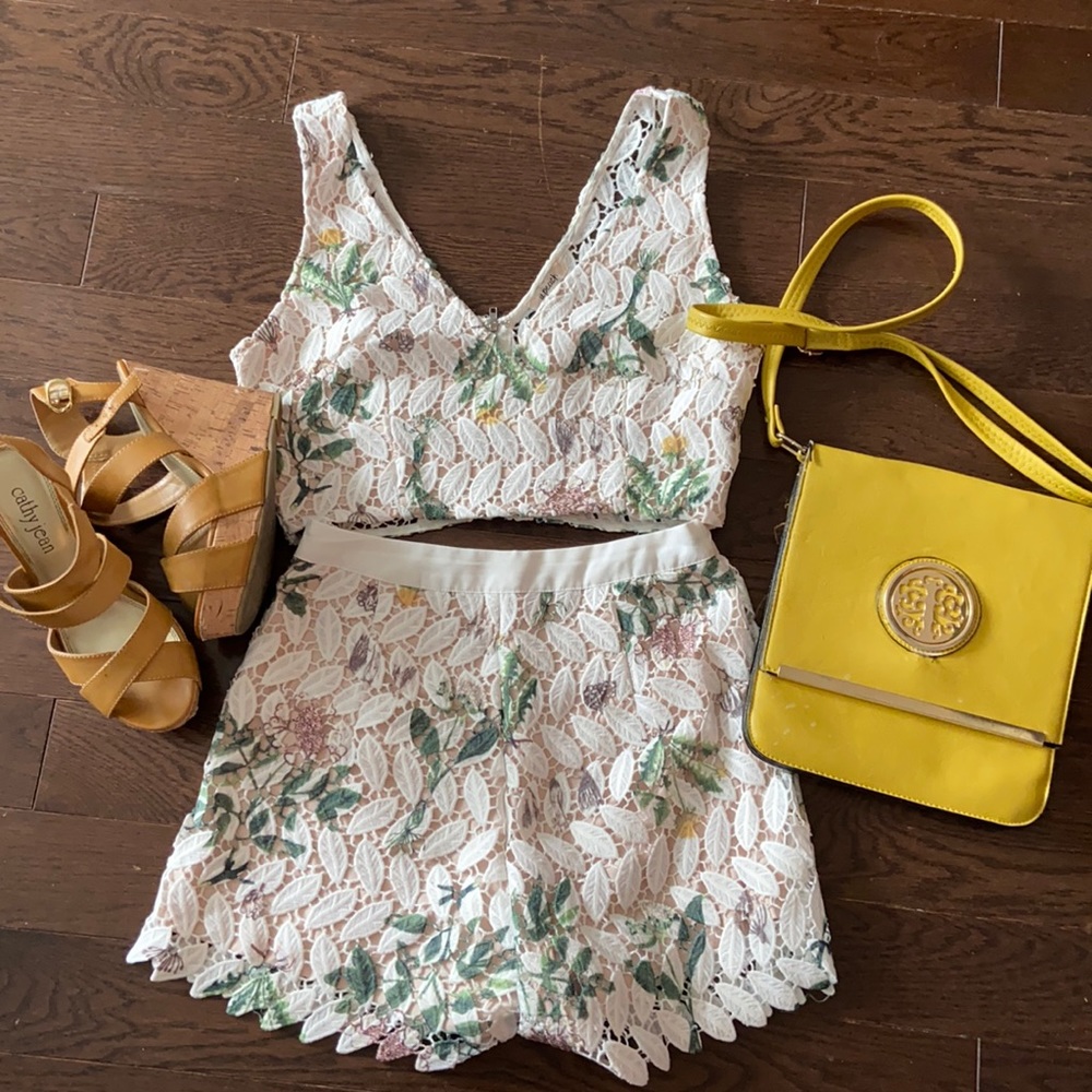 Fancy shorts/top set size small bottom, medium top